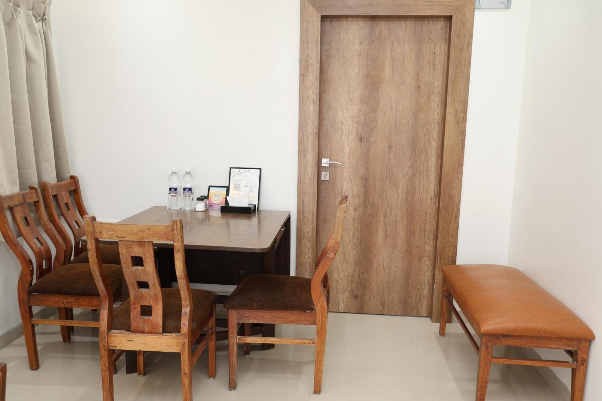 Belle-Vue Holiday Homes - 1Bhk Apartments Panchgani Buitenkant foto